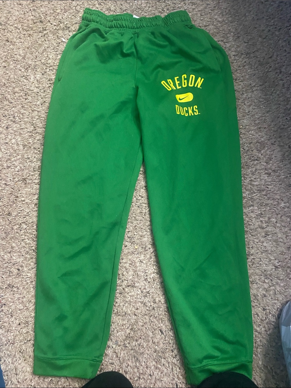 Nike Green Oregon Ducks Sweatpants with Yellow Logo